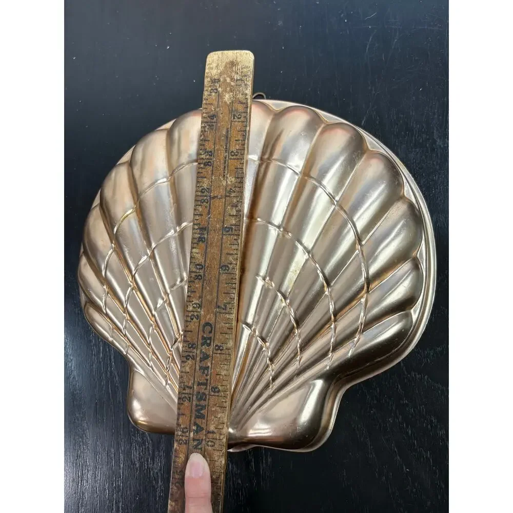 American Vintage Hanging Copper Mold- Seashell- Some wear- 10x10- Coastal